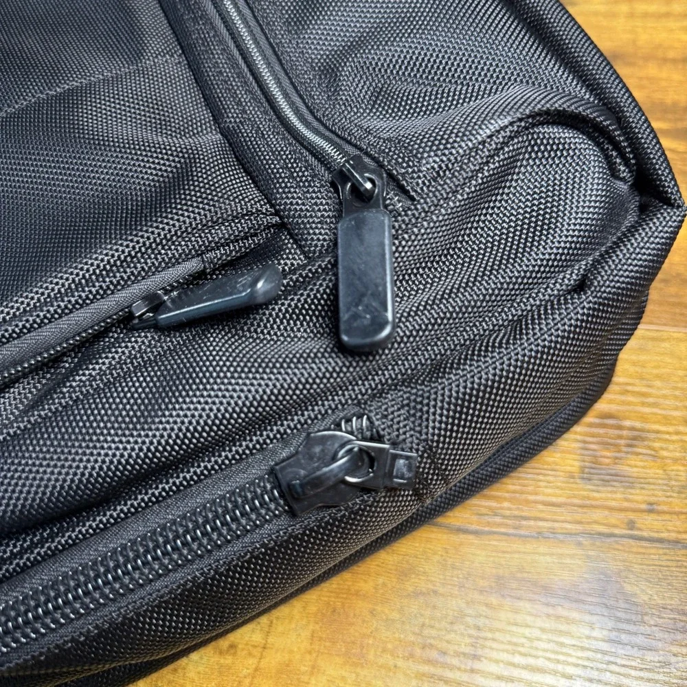Brenthaven Expandable Black Ballistic Nylon Laptop Briefcase Bag OS